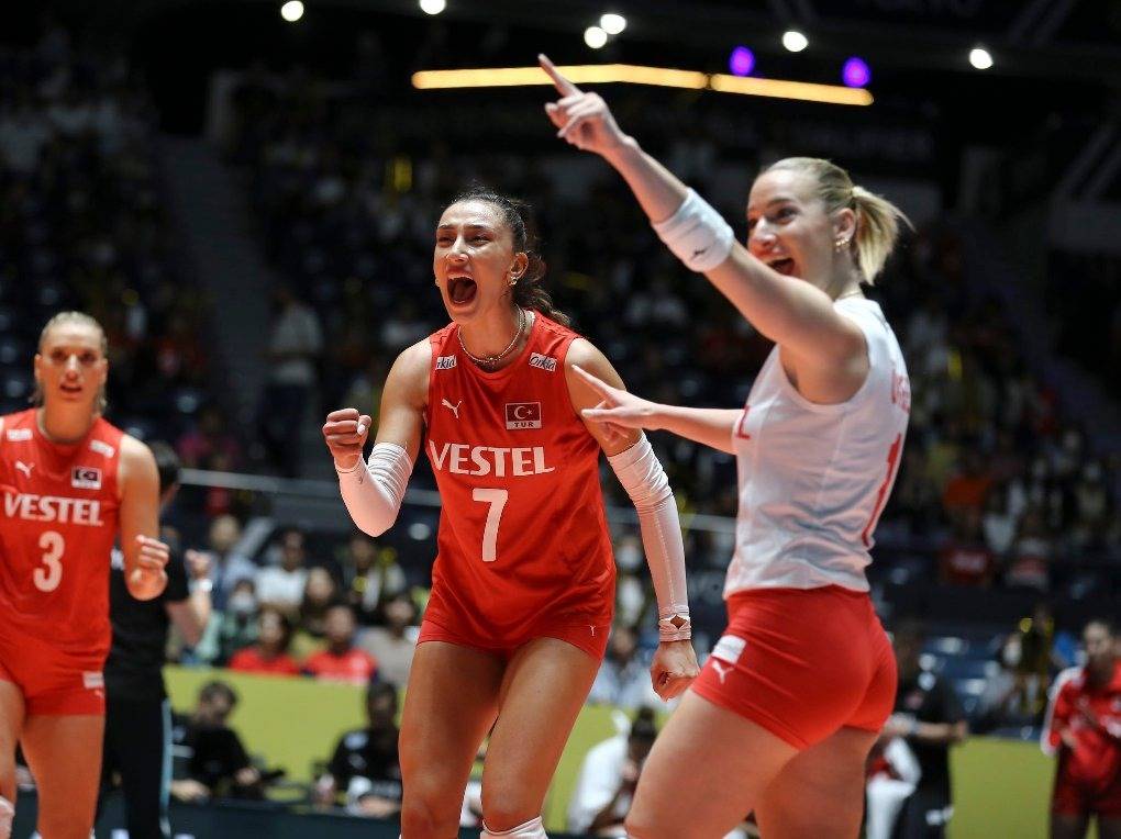 Haydi Filenin Sultanları coşturun bizi 5